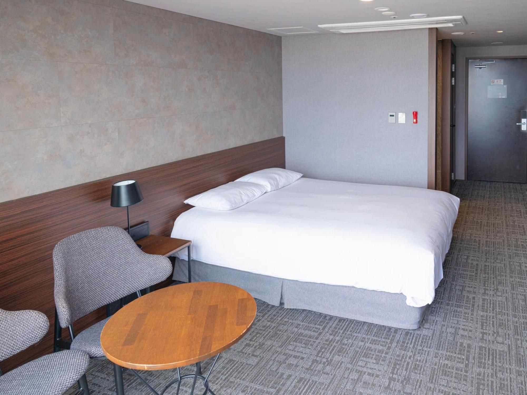 ג'גו Hotel With City מראה חיצוני תמונה